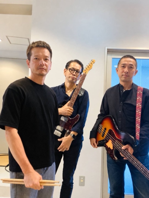 イケヤマアツシBAND